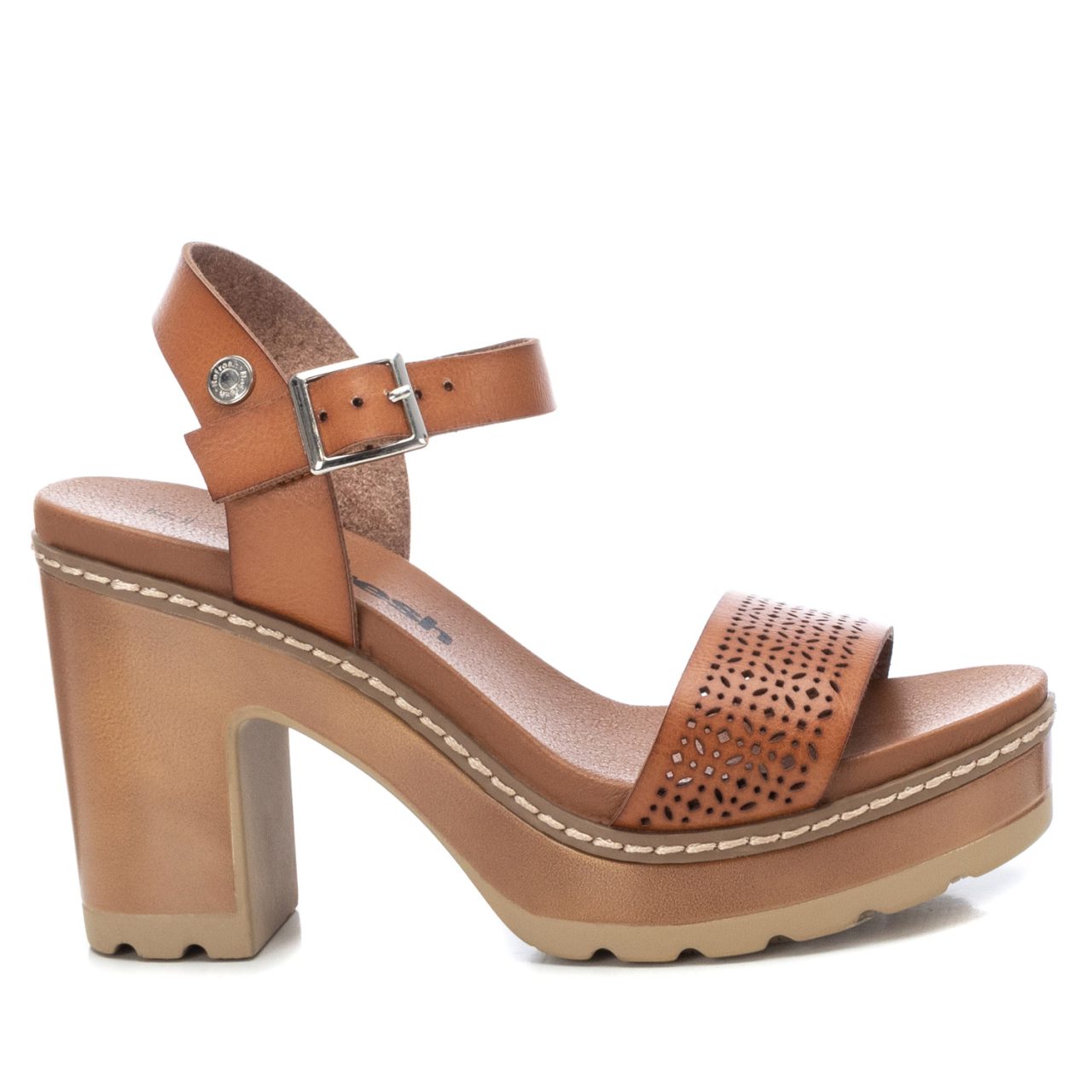1898114-Sandalia-Dana-Taupe-Refresh_01.jpg