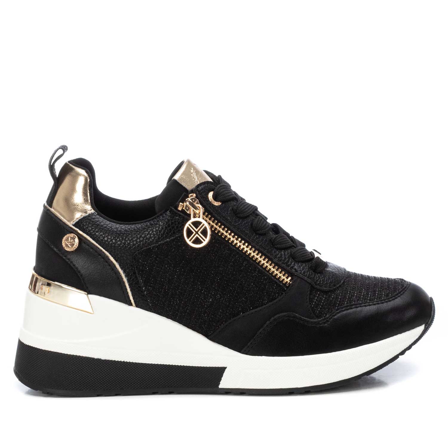 2102475-Tenis-Aielet-Negro-Xti_01.jpg