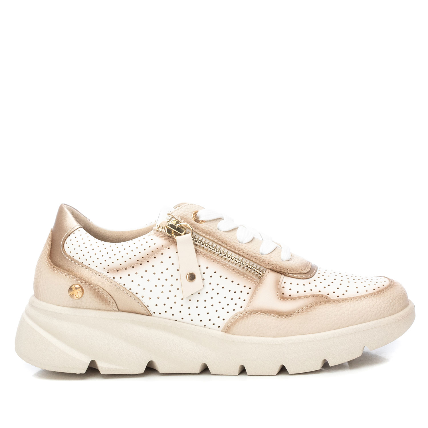 2878644-Tenis-Limber-Beige-Xti_01.jpg