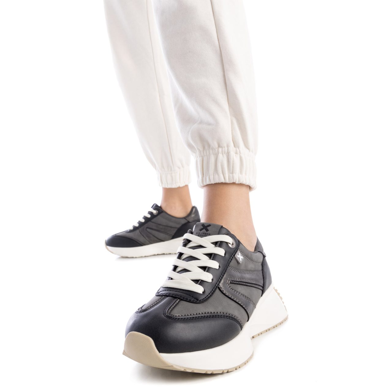 2892876-Tenis-Roxy-Plomo-Xti_02.jpg