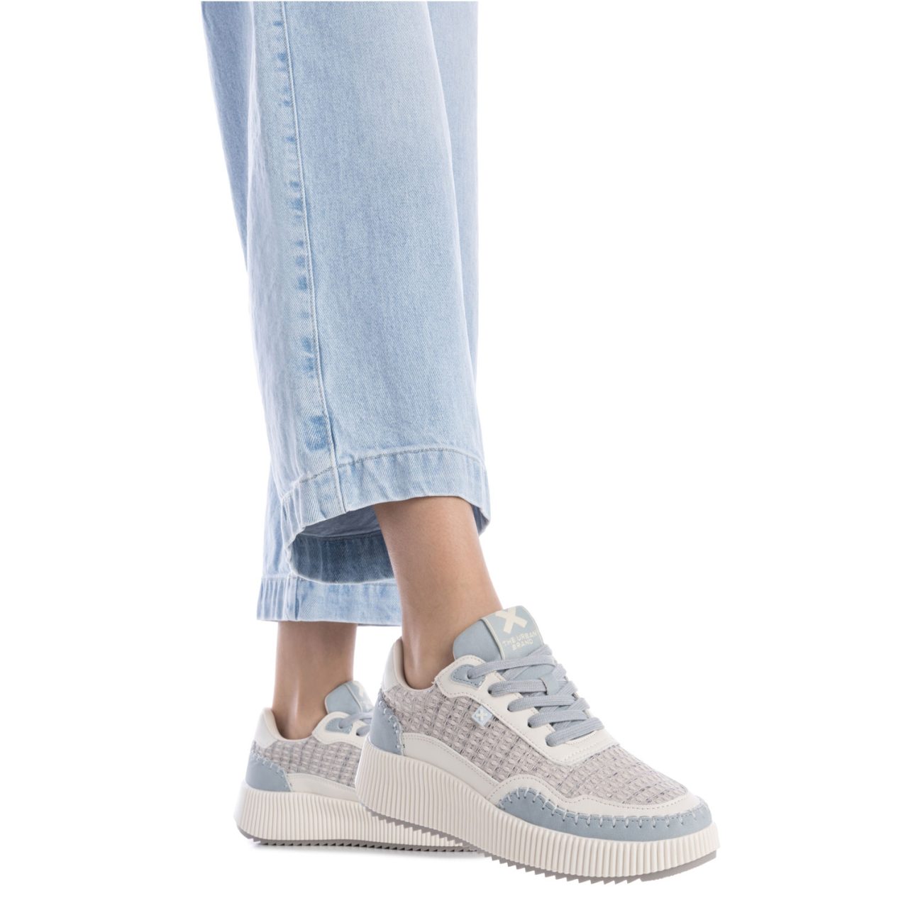 2894608-Tenis-Mika-Jeans-Xti_02.jpg